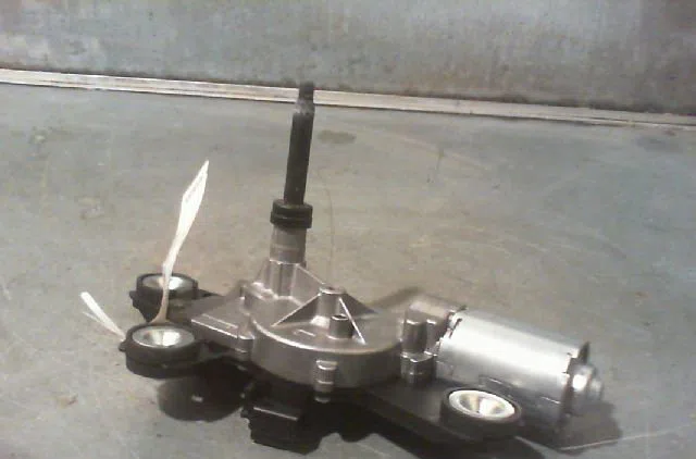 Moteur essuie-glace arrière Ford FIESTA VI (CB1, CCN) 1.4 (2008) occasion