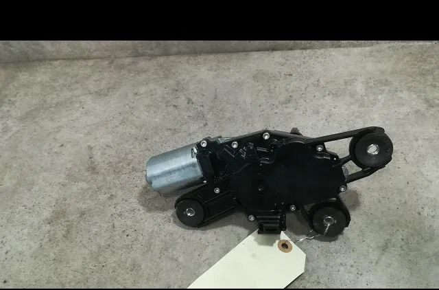 Moteur essuie-glace arrière Ford FIESTA VI (CB1, CCN) 1.6 tdci (2008-2012) occasion