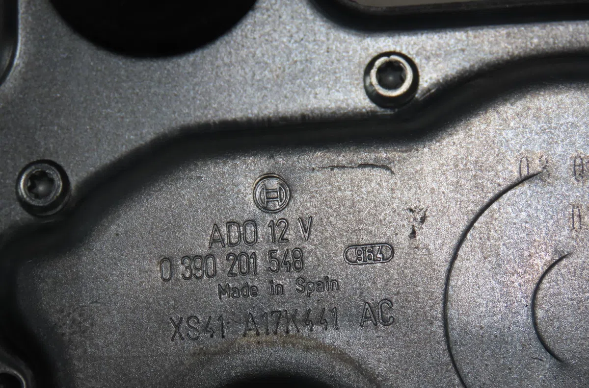 Moteur essuie-glace arrière Ford FOCUS I (DAW, DBW) 1.8 turbo di - tddi (1998-2004) occasion