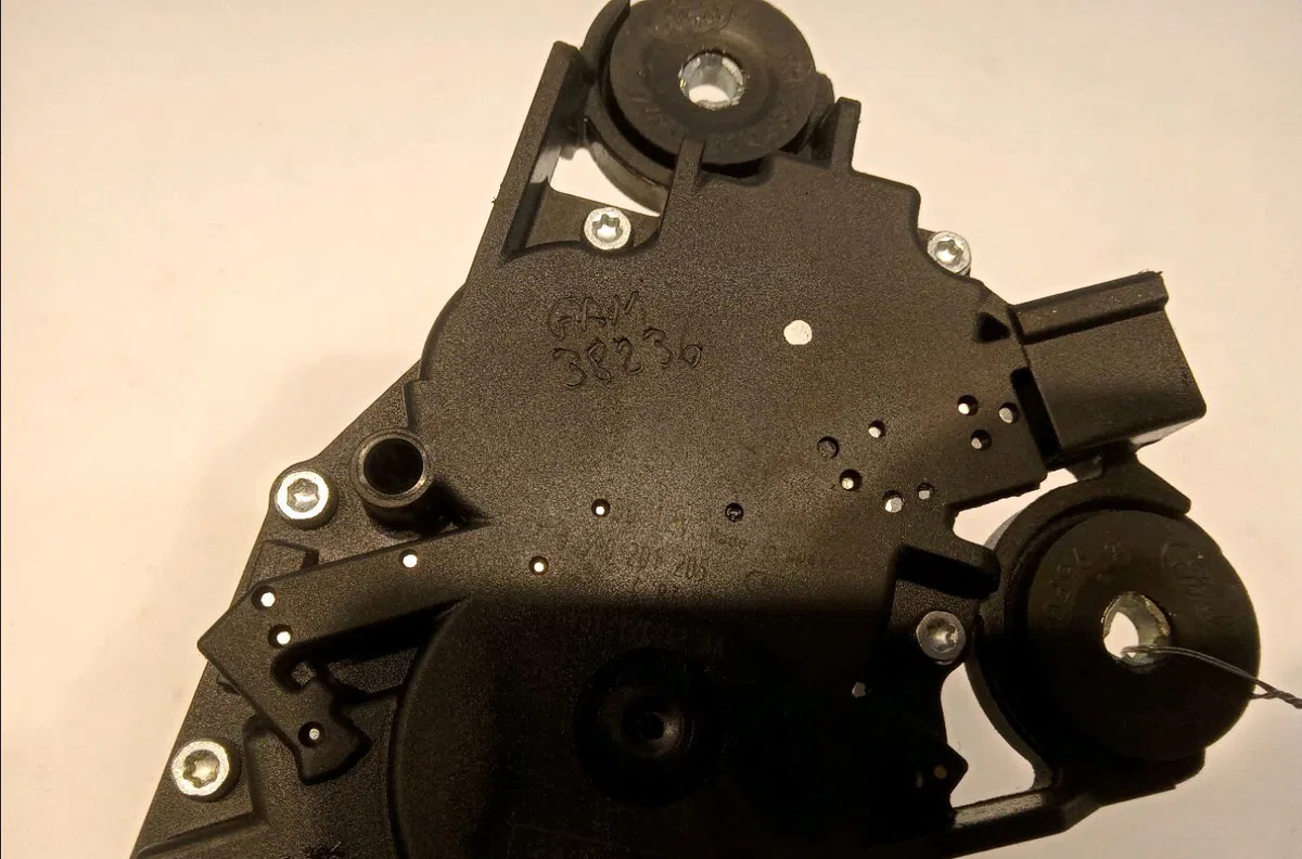 Moteur essuie-glace arrière Ford FOCUS III 1.6 tdci (2010-2017) occasion