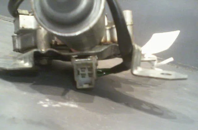 Moteur essuie-glace arrière FORD MAVERICK 1994 occasion