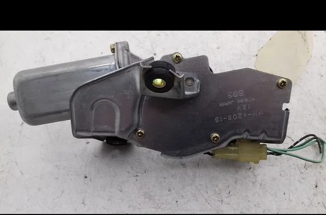 Moteur essuie-glace arrière Honda CIVIC VI Hatchback (EJ, EK) 1.4 i s (ej9) (1995-2001) occasion