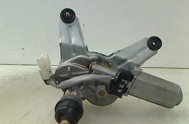Moteur essuie-glace arrière Hyundai GETZ (TB) 1.5 crdi (2003-2005) occasion