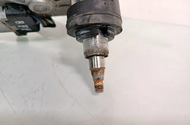 Moteur essuie-glace arrière Hyundai SANTA FÉ II (CM) 2.2 crdi gls (2006-2009) occasion
