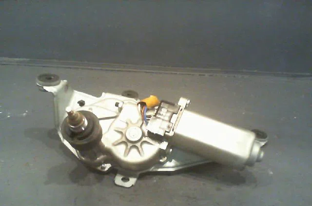 Moteur essuie-glace arrière KIA CARENS 2008 occasion