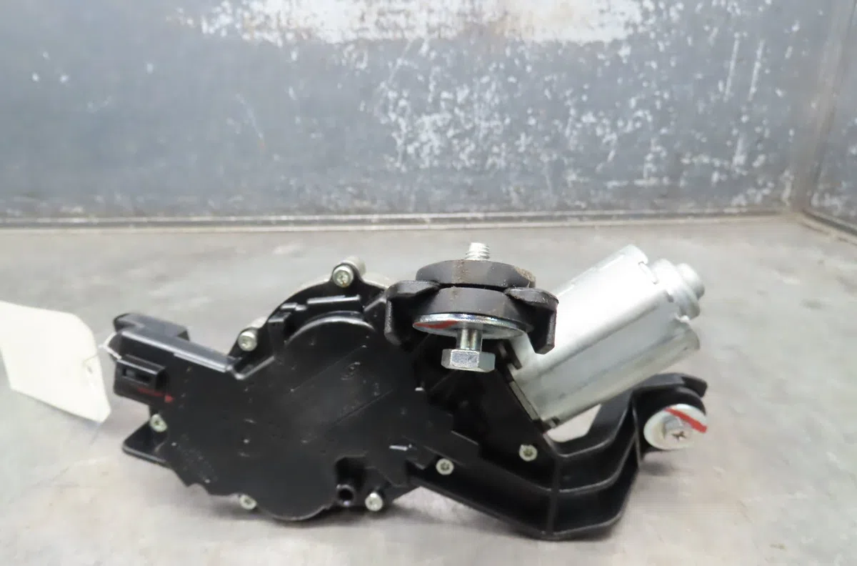 Moteur essuie-glace arrière Kia PRO CEE'D (JD) 1.6 crdi 128 (2013-2015) occasion