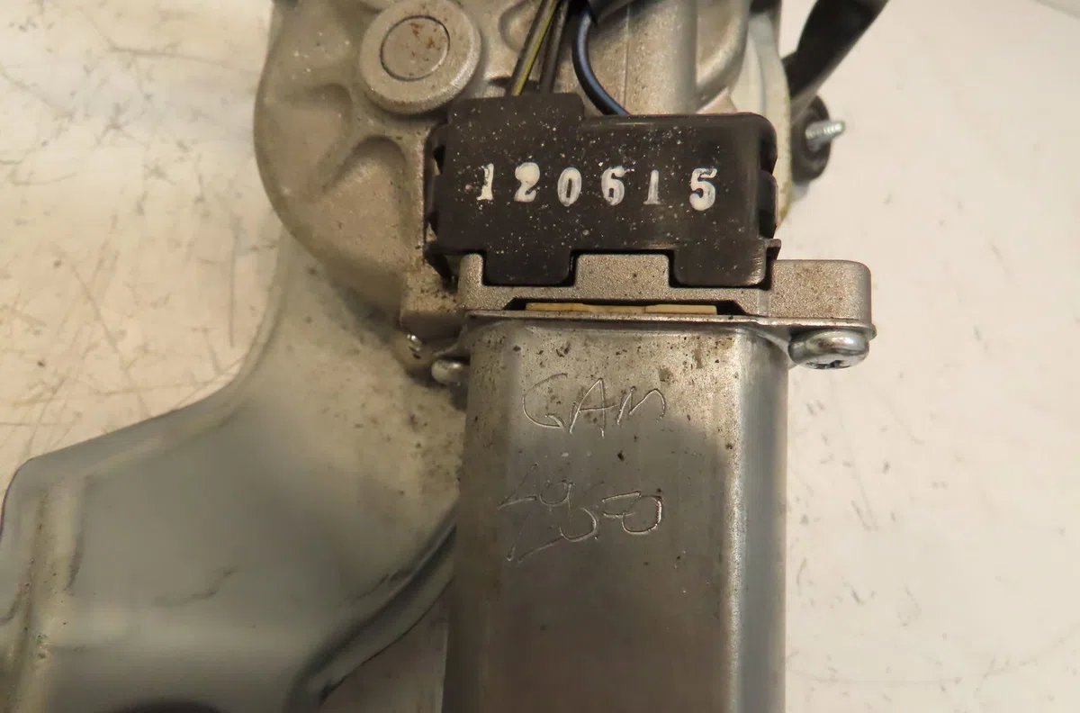 Moteur essuie-glace arrière Kia RIO III (UB) 1.1 crdi (2011-2017) occasion