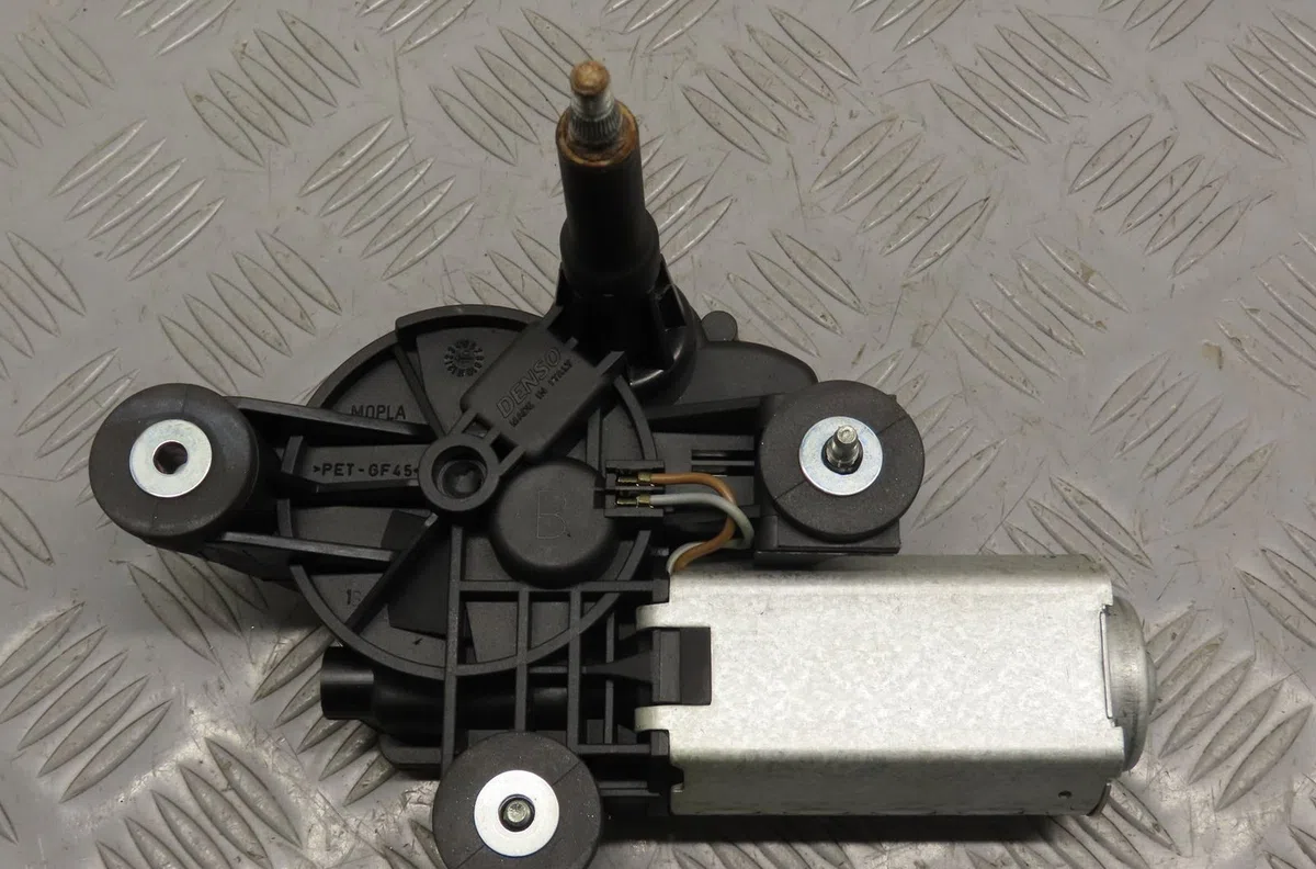 Moteur essuie-glace arrière Lancia MUSA (350_) 1.3 d multijet (350.axg11, 350.axg1a) (2006-2012) occasion