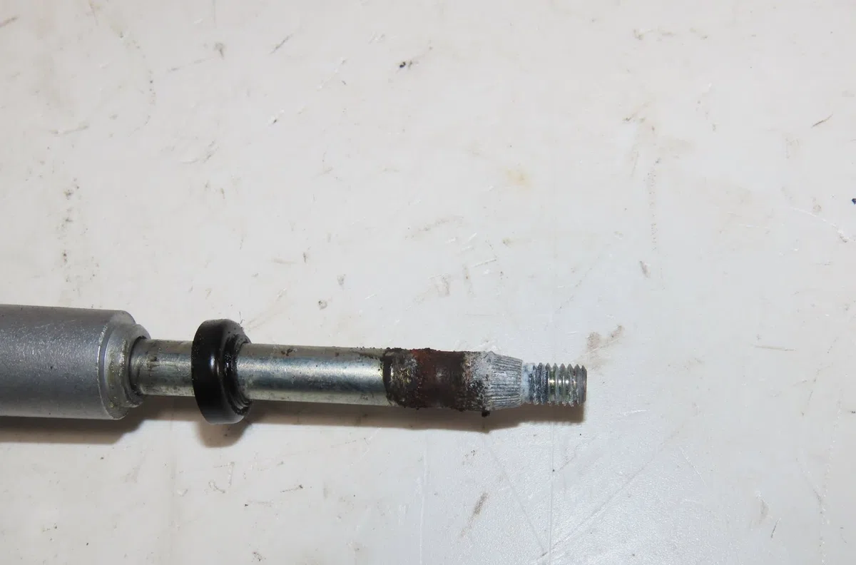 Moteur essuie-glace arrière Mazda 2 (DE_, DH_) 1.3 (de3fs) (2007-2015) occasion