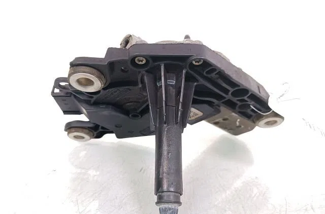 Moteur essuie-glace arrière Mercedes-benz CLA Shooting Brake (X117) Cla 200 cdi - d 4-matic (117.902) (2015-2019) occasi