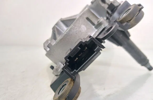 Moteur essuie-glace arrière Mercedes-benz CLA Shooting Brake (X117) Cla 200 cdi - d 4-matic (117.902) (2015-2019) occasi