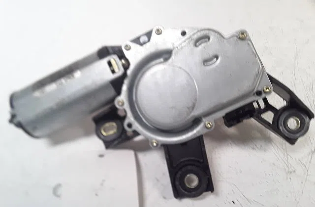 Moteur essuie-glace arrière Mercedes-benz CLASSE A (W168) A 160 cdi (168.006) (2001-2004) occasion