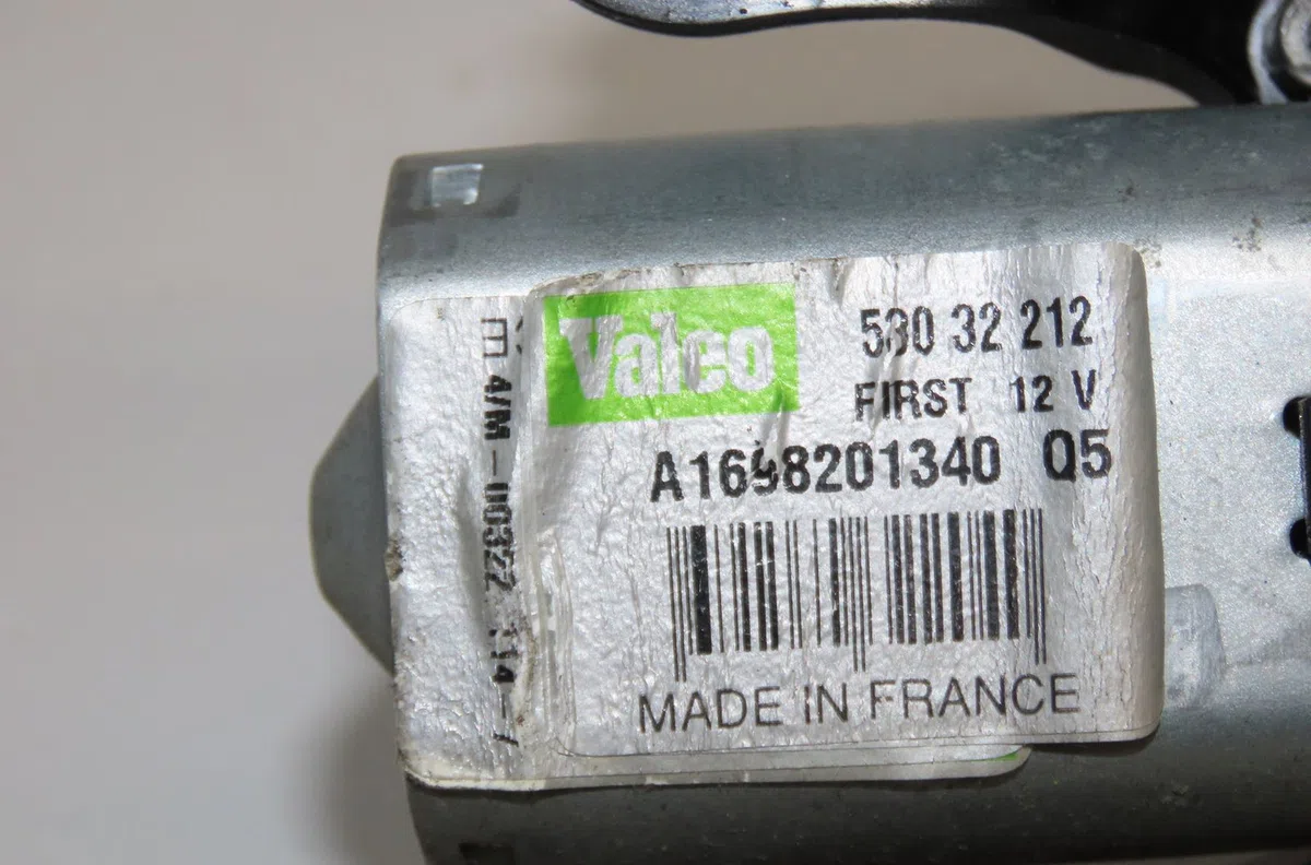 Moteur essuie-glace arrière Mercedes-benz CLASSE A (W169) A 150 (169.031, 169.331) (2004-2012) occasion