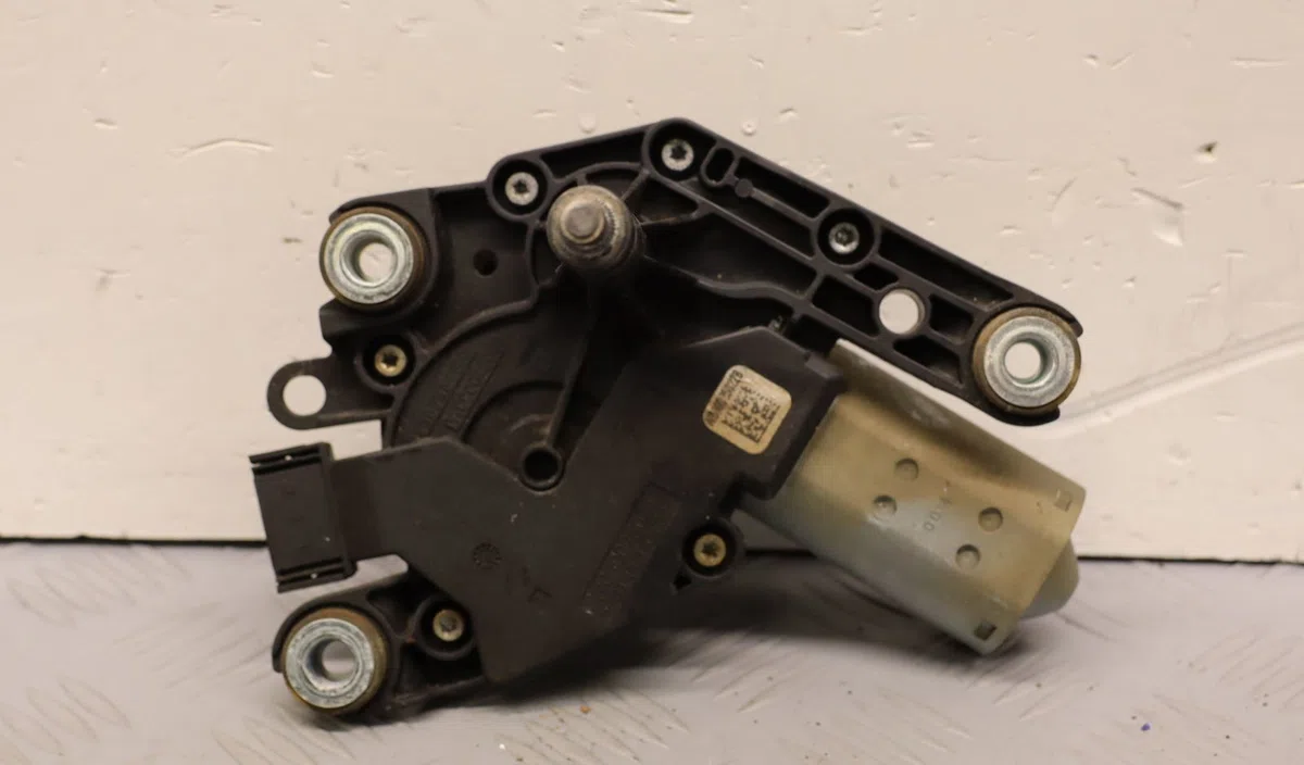 Moteur essuie-glace arrière Mercedes-benz CLASSE A (W176) A 250 (176.044) (2012-2018) occasion