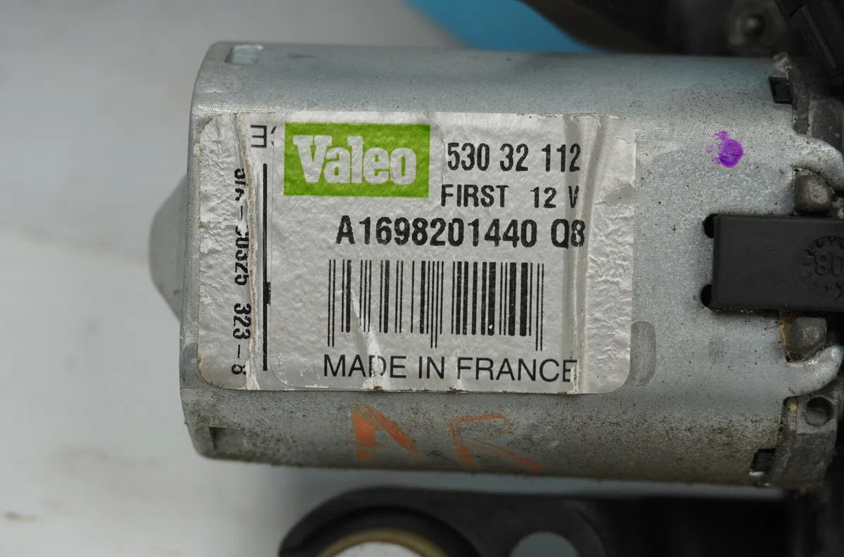 Moteur essuie-glace arrière Mercedes-benz CLASSE B Sports Tourer (W245) B 200 (245.233) (2005-2011) occasion