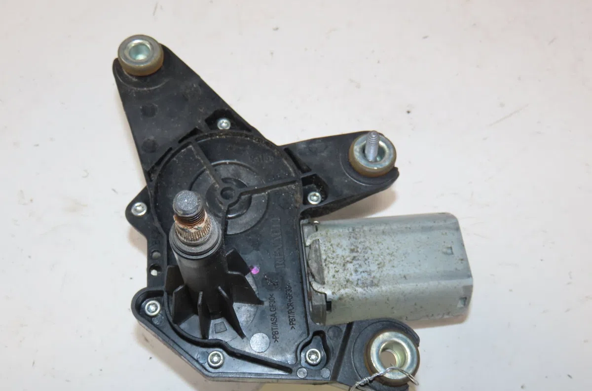 Moteur essuie-glace arrière Nissan MICRA III (K12) 1.5 dci (2003-2010) occasion