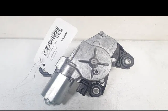 Moteur essuie-glace arrière Nissan MICRA V (K14) 1.5 dci (2016) occasion