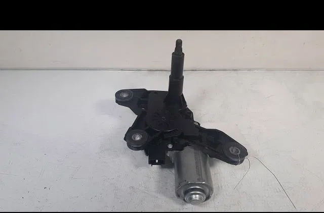 Moteur essuie-glace arrière Nissan MICRA V (K14) 1.5 dci (2016) occasion