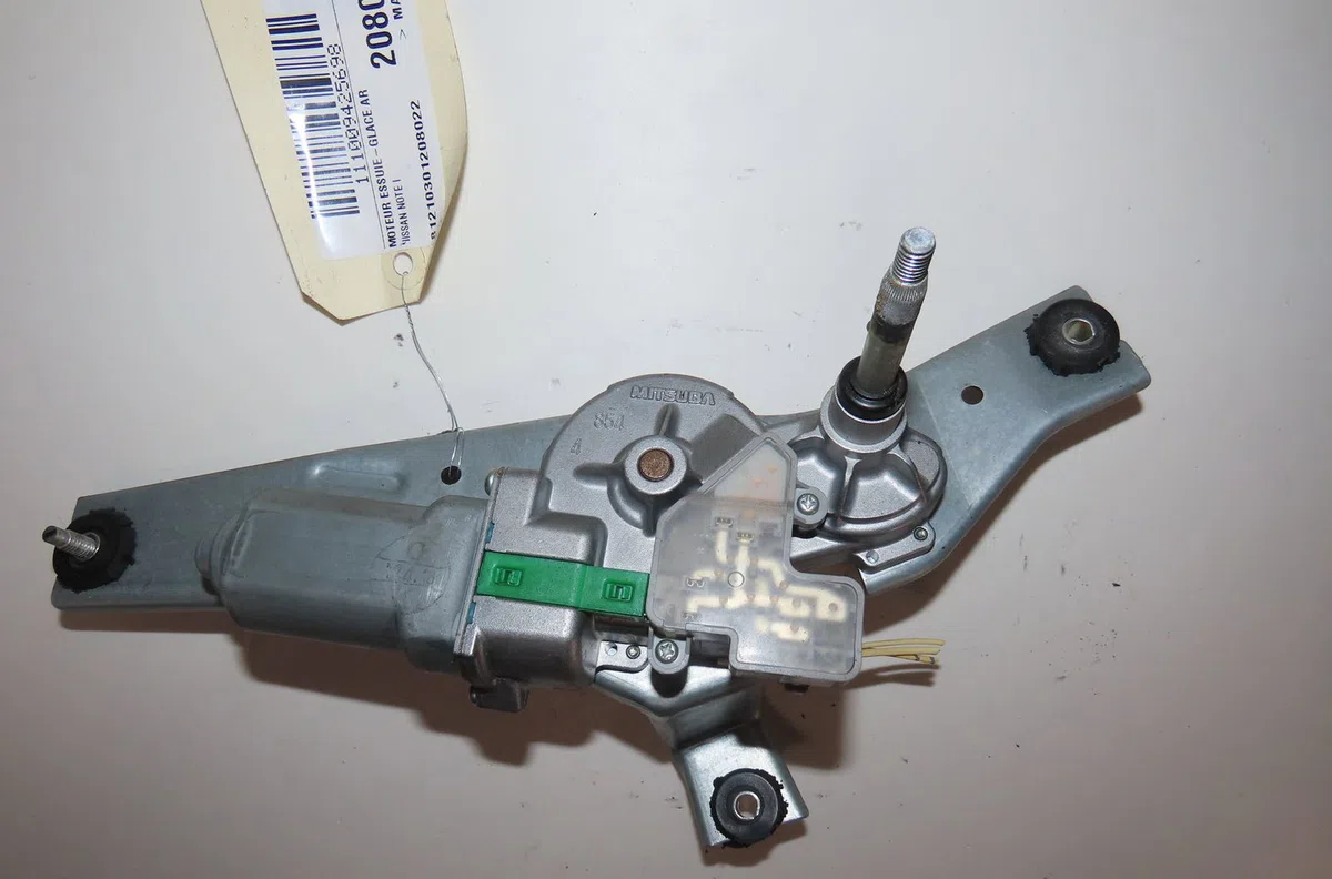 Moteur essuie-glace arrière Nissan NOTE (E11, NE11) 1.4 (2006-2012) occasion