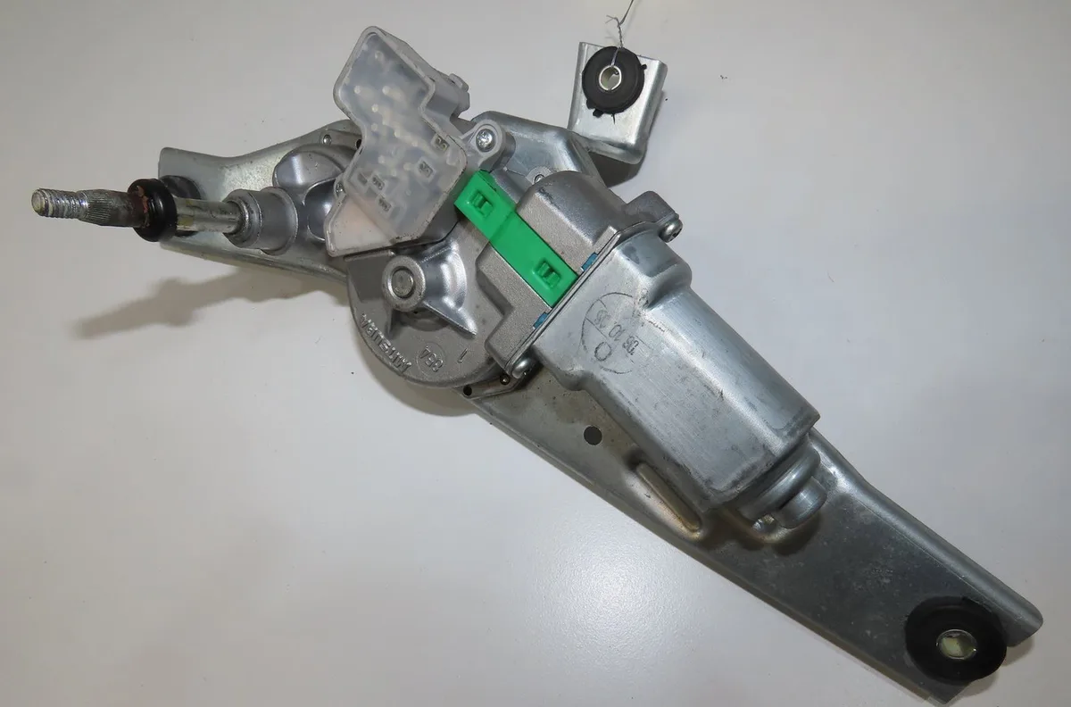 Moteur essuie-glace arrière Nissan NOTE (E11, NE11) 1.5 dci (2010-2012) occasion