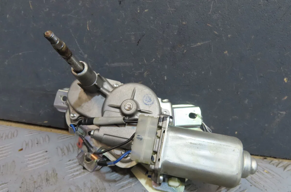 Moteur essuie-glace arrière Nissan PIXO (UA0) 1.0 (2009) 5 portes occasion