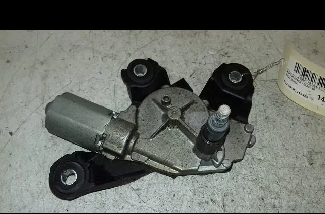 Moteur essuie-glace arrière Nissan QASHQAI - QASHQAI 2 I (J10, NJ10, JJ10E) 1.5 dci (2010-2013) 5 portes occasion