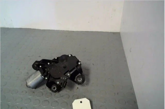 Moteur essuie-glace arrière Nissan QASHQAI - QASHQAI 2 I (J10, NJ10, JJ10E) 2.0 (2007-2013) occasion