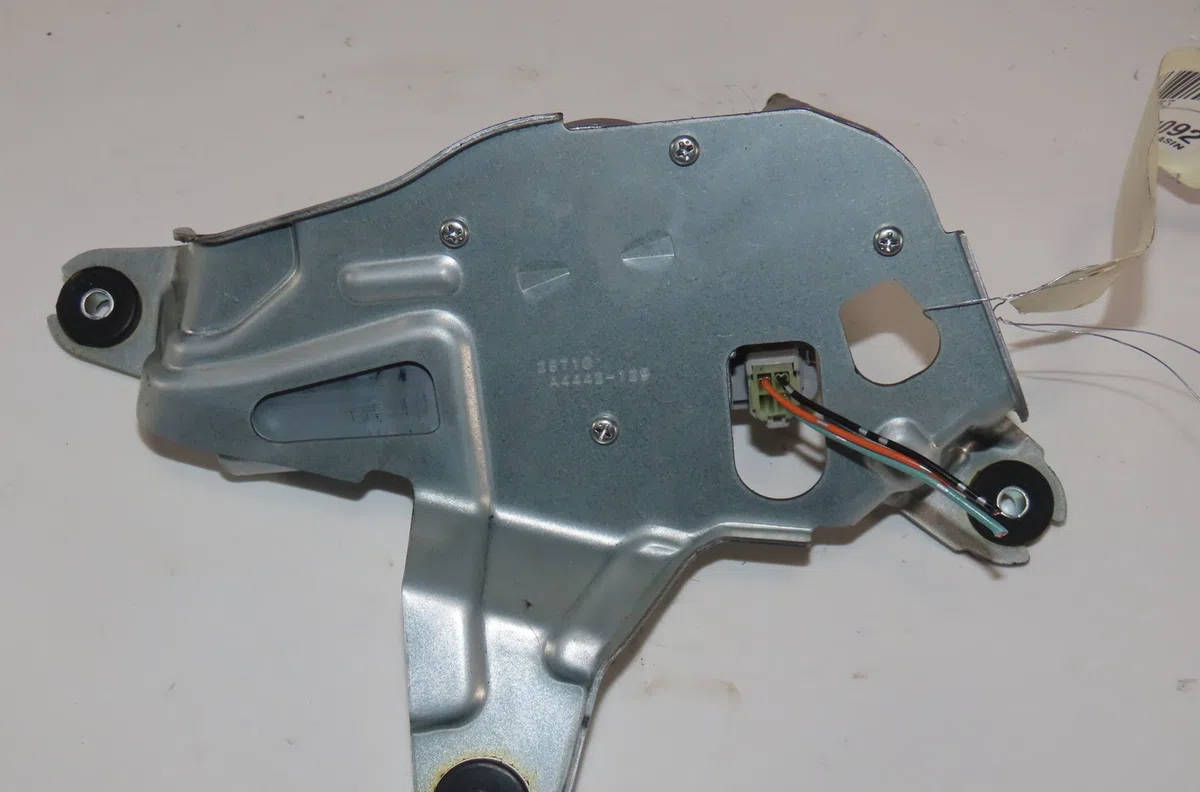 Moteur essuie-glace arrière Nissan X-TRAIL II (T31) 2.0 dci 4x4 (2007-2013) occasion