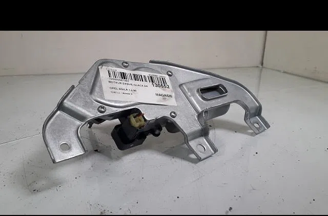 Moteur essuie-glace arrière Opel AGILA (B) (H08) 1.2 (f68) (2010-2014) occasion