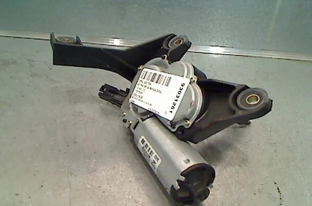 Moteur essuie-glace arrière OPEL ASTRA 2001 occasion