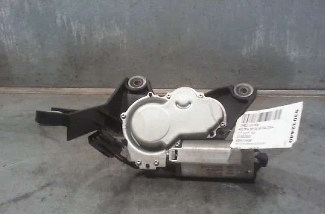 Moteur essuie-glace arrière OPEL ASTRA 2003 occasion