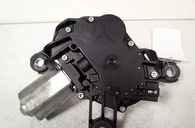 Moteur essuie-glace arrière Opel ASTRA H (A04) 1.3 cdti (l48) (2005-2010) occasion