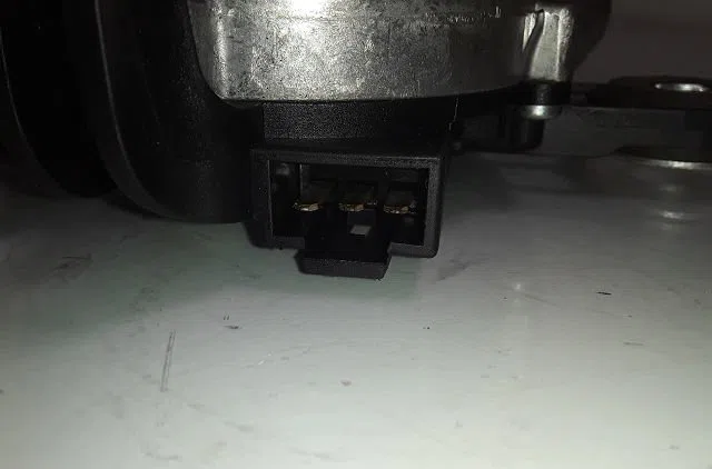 Moteur essuie-glace arrière Opel ASTRA H (A04) 1.7 cdti (l48) (2004-2010) 5 portes occasion
