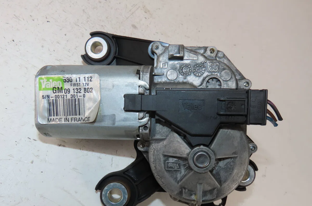 Moteur essuie-glace arrière Opel COMBO Camionnette-Monospace 1.3 cdti 16v (2005-2012) occasion