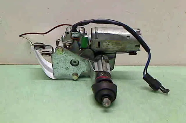 Moteur essuie-glace arrière OPEL CORSA 1998 occasion