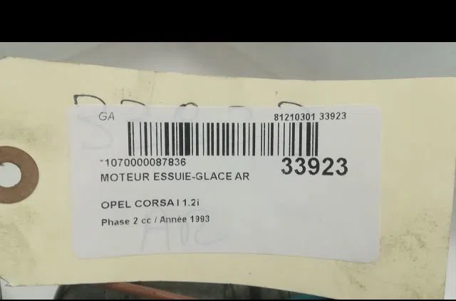 Moteur essuie-glace arrière Opel CORSA A 3-5 portes (S83) 1.2 i (f08, m08, f68, m68) (1989-1993) occasion