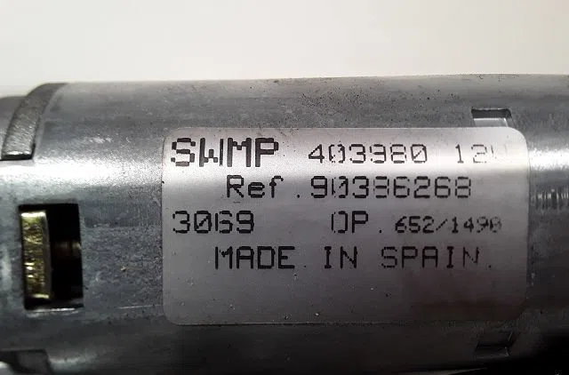 Moteur essuie-glace arrière Opel CORSA B (S93) 1.0 i 12v (f08, f68, m68) (1996-2000) occasion