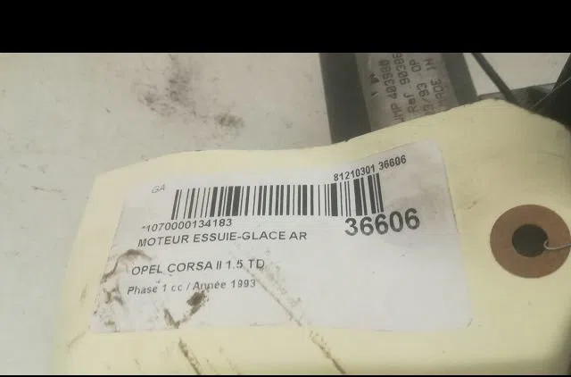 Moteur essuie-glace arrière Opel CORSA B (S93) 1.5 td (f08, f68, m68) (1993-2000) occasion