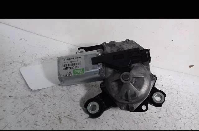 Moteur essuie-glace arrière Opel CORSA C (X01) 1.2 (f08, f68) (2000-2009) occasion