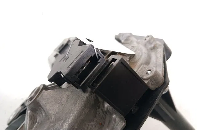 Moteur essuie-glace arrière Opel CORSA D (S07) 1.3 cdti (l08, l68) (2006-2014) occasion