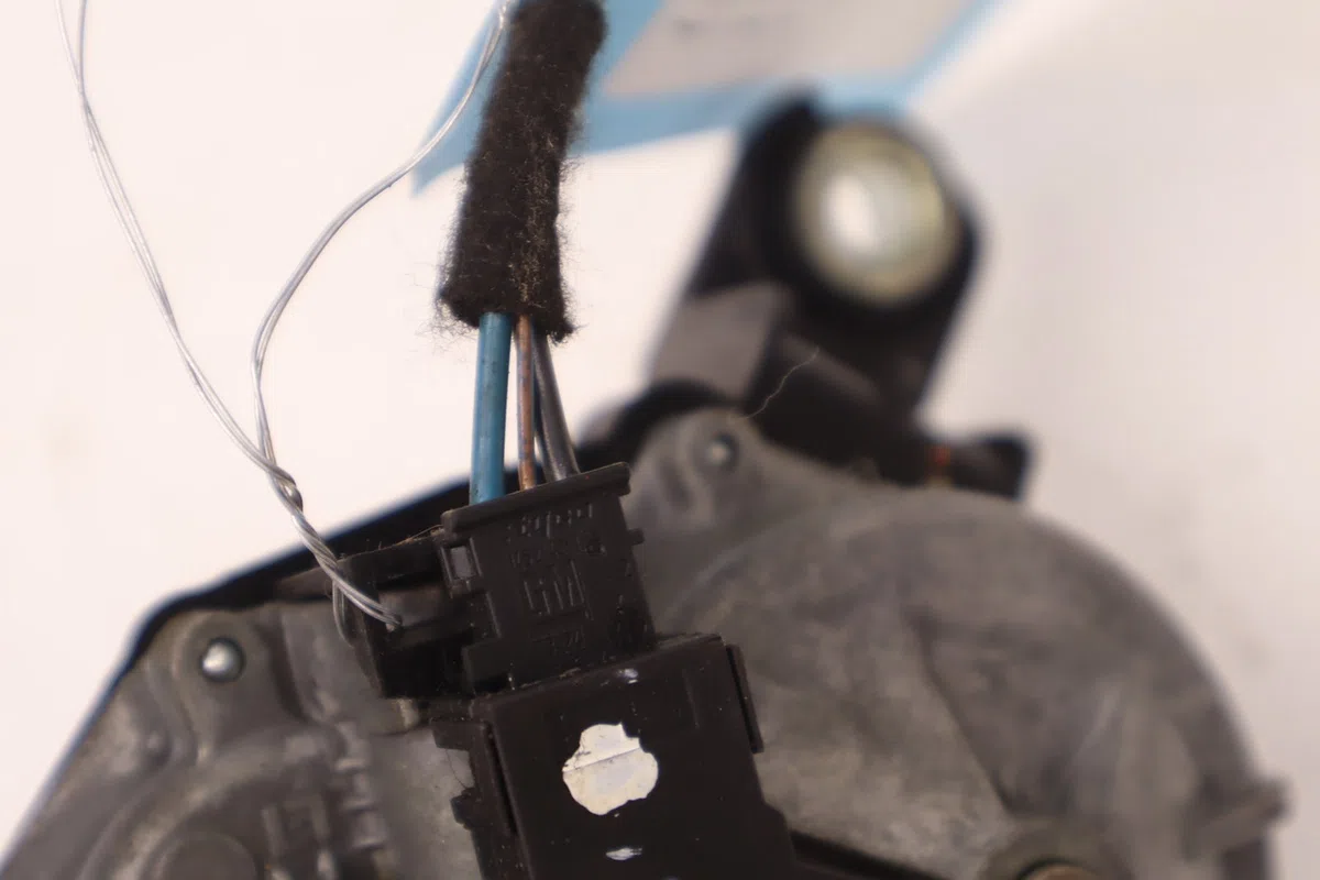 Moteur essuie-glace arrière Opel CORSA D (S07) 1.7 cdti (l08, l68) (2006-2011) occasion