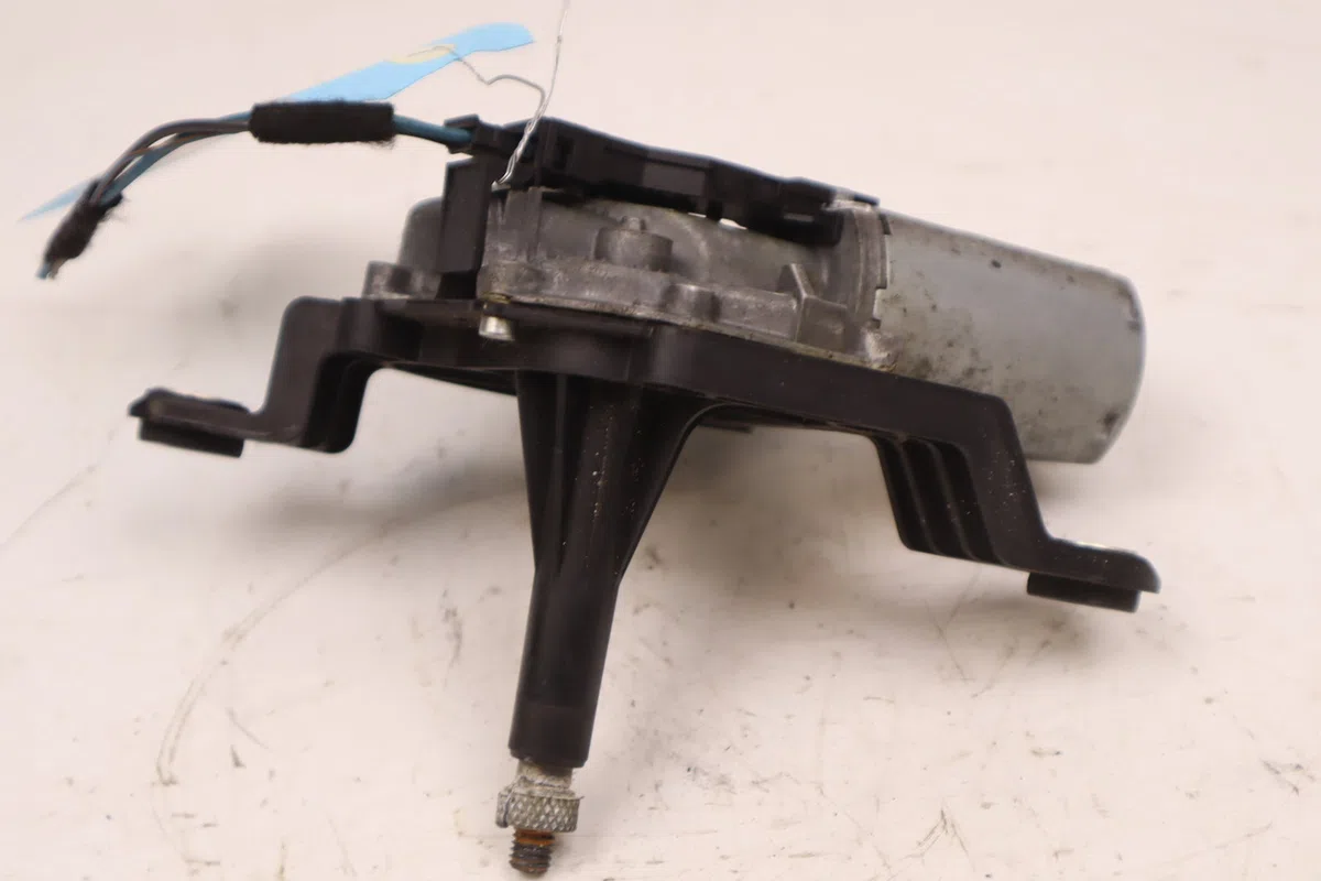 Moteur essuie-glace arrière Opel CORSA D (S07) 1.7 cdti (l08, l68) (2006-2011) occasion