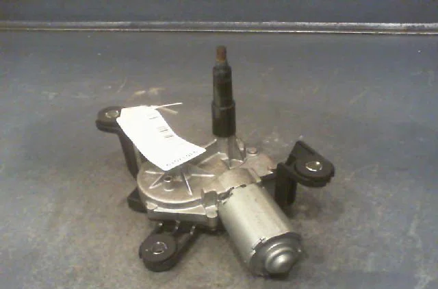 Moteur essuie-glace arrière Opel VECTRA C Break (Z02) 2.0 dti (f35) (2003-2005) occasion