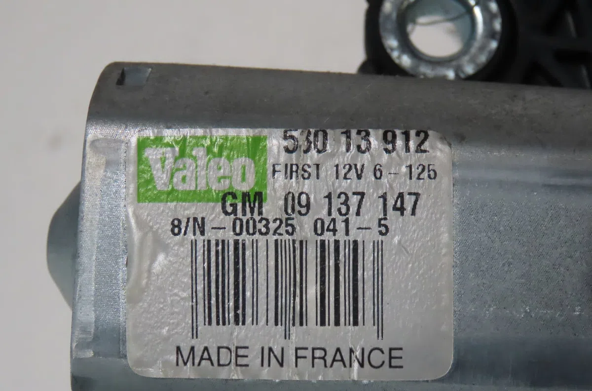 Moteur essuie-glace arrière Opel ZAFIRA A Monospace (T98) 2.2 dti 16v (f75) (2002-2005) 5 portes occasion