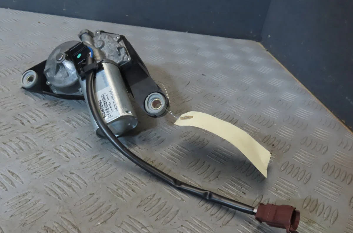 Moteur essuie-glace arrière PEUGEOT 106 2000 occasion