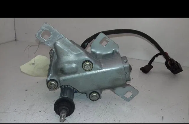 Moteur essuie-glace arrière Peugeot 106 I (1A, 1C) 1.5 d (1994-1996) occasion