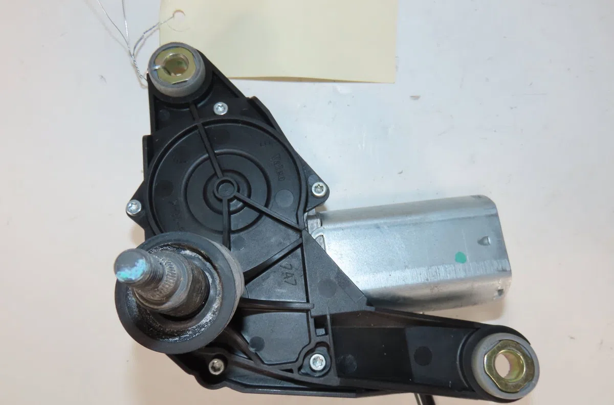 Moteur essuie-glace arrière Peugeot 106 II (1A_, 1C_) 1.4 i (1996-2004) occasion