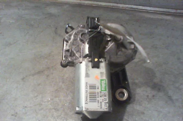 Moteur essuie-glace arrière PEUGEOT 107 2007 occasion