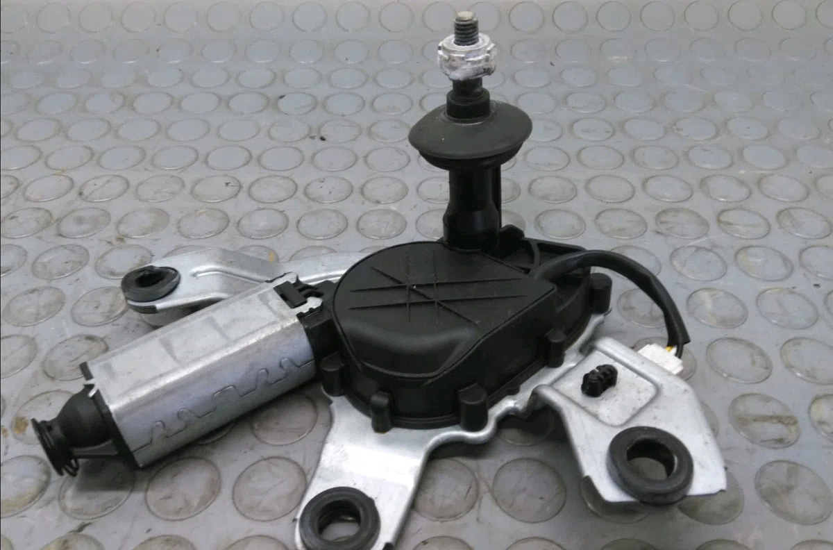 Moteur essuie-glace arrière PEUGEOT 206 2005 occasion