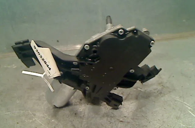Moteur essuie-glace arrière PEUGEOT 207 2010 occasion